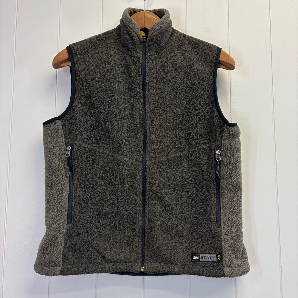 REI Staff Gorpcore Fleece Vest Women Size M Hiking Athleisure Athletic Comfy